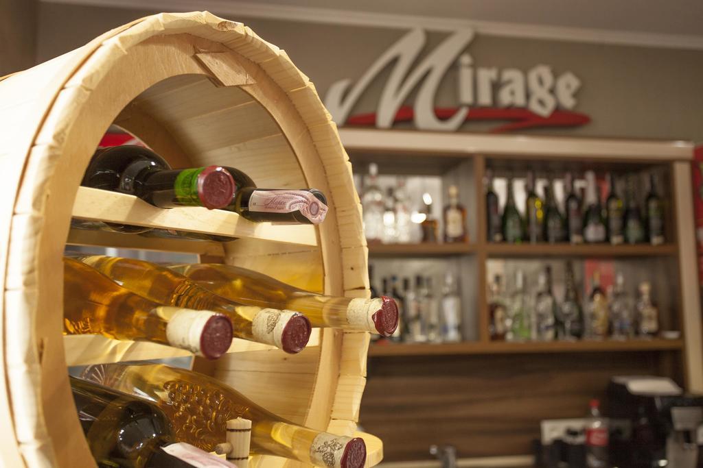Mirage Hotel Berehove (Transcarpathia) Exterior foto